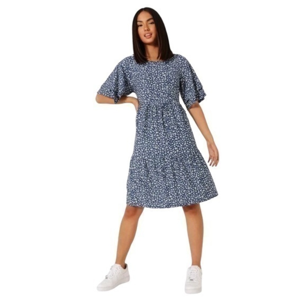 Boohoo QED London Ditsy Floral Smock Dress 💕